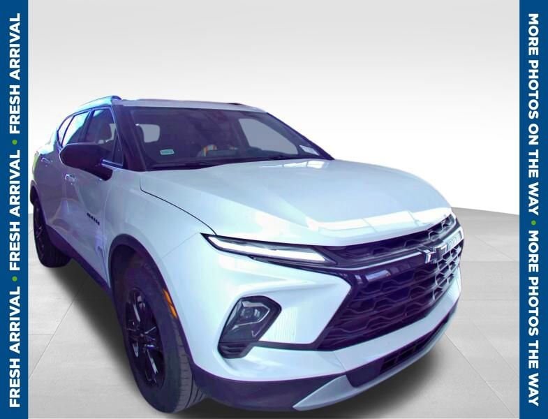 2023 Chevrolet Blazer 2.0T 2LT AWD's photo