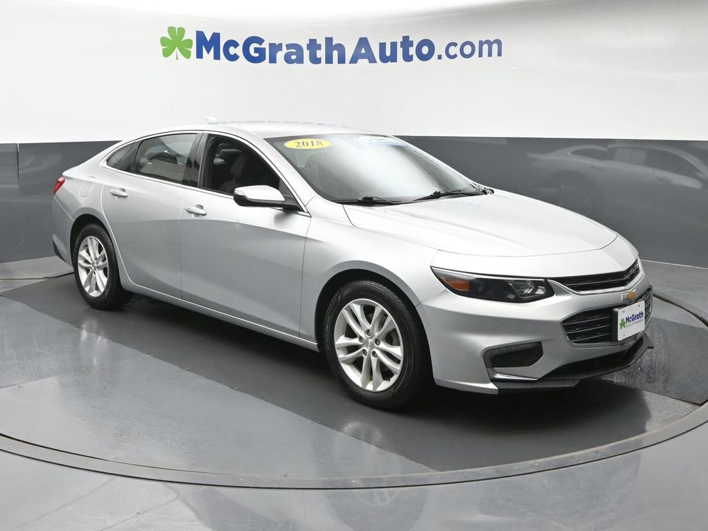 Used 2018 Chevrolet Malibu 1LT with VIN 1G1ZD5ST8JF267006 for sale in Cedar Rapids, IA