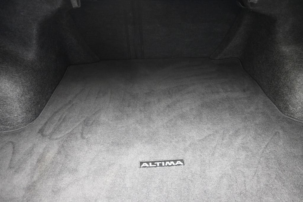 2024 Nissan Altima SV - Photo 11