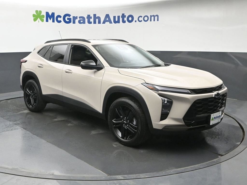 2026 Chevrolet Trax Activ - Photo 2