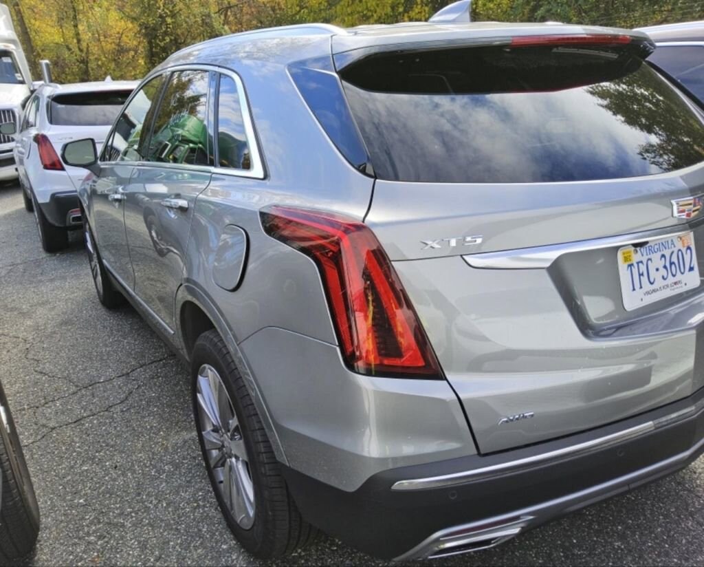 Used 2025 CADILLAC XT5 Premium Luxury SUV