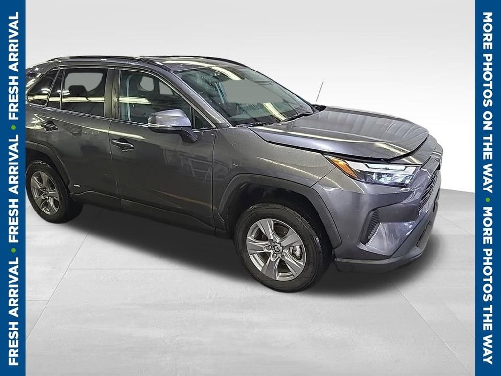 Used 2025 Toyota RAV4 Hybrid XLE SUV