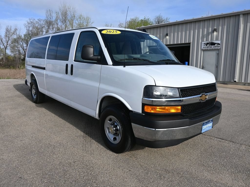 1GAZGPFP8S1206589