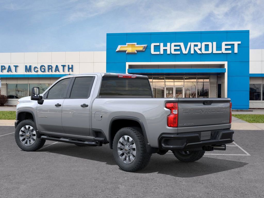 2026 Chevrolet Silverado 2500HD Custom photo 3