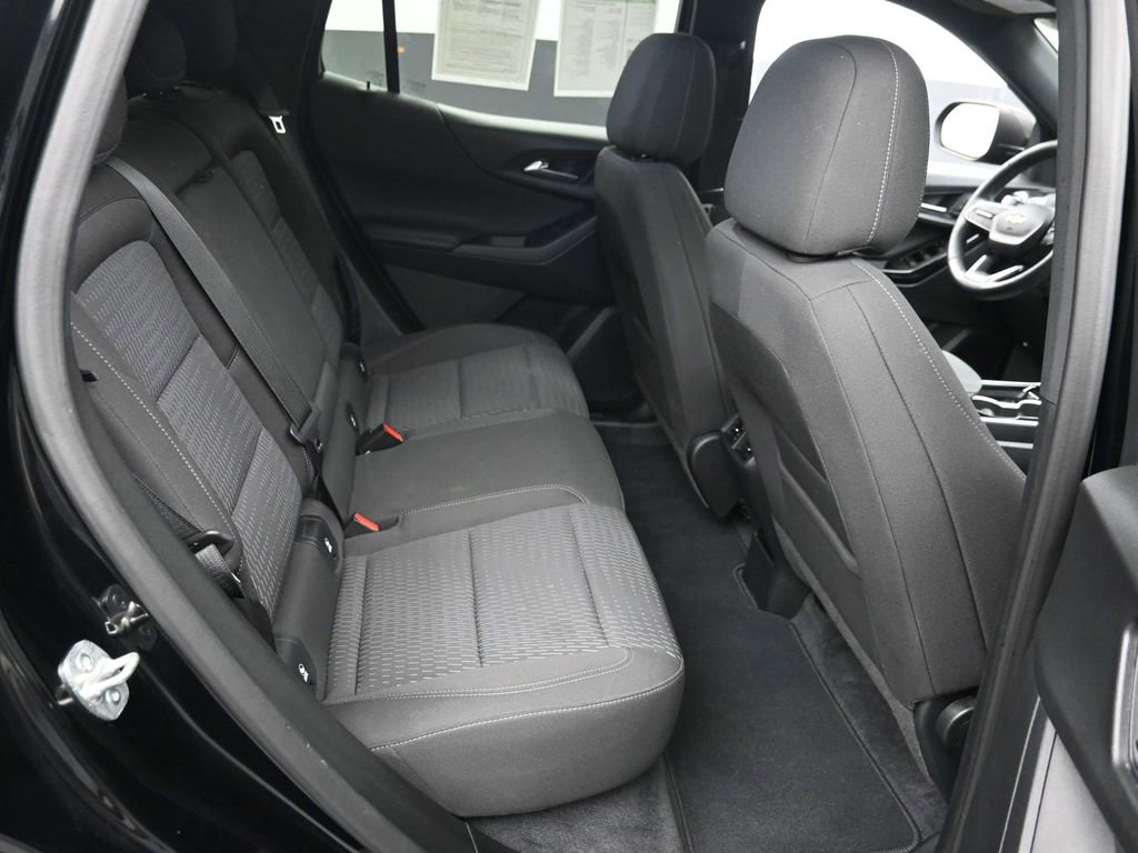 2025 Chevrolet Equinox LT - Photo 10