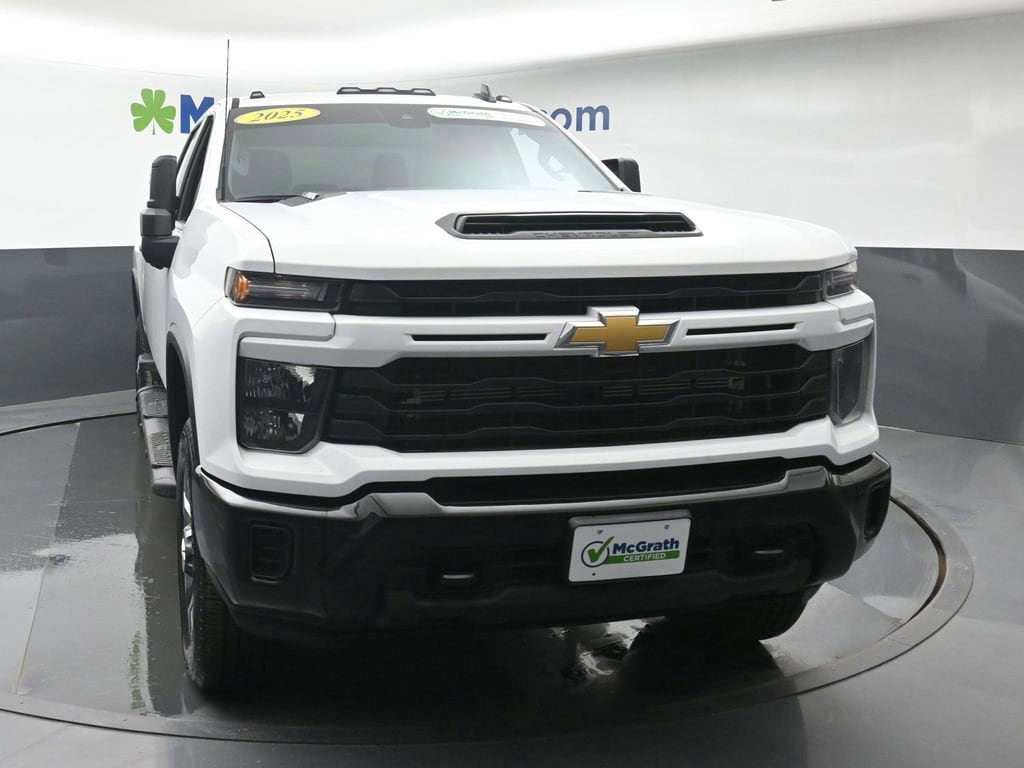 Used 2025 Chevrolet Silverado 2500 HD Custom Truck Crew Cab