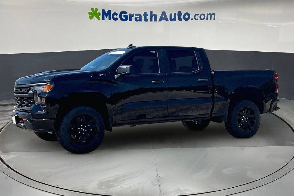 Used 2023 Chevrolet Silverado 1500 Custom Trail Boss Truck Crew Cab