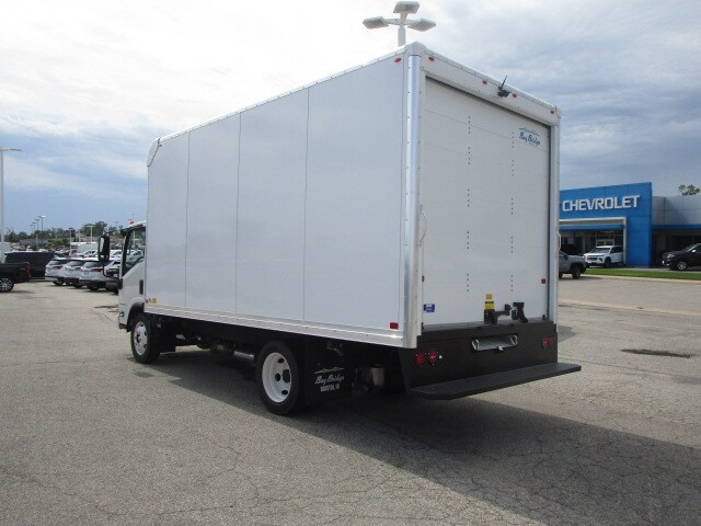 2024 Chevrolet Silverado 4500HD Base photo 3