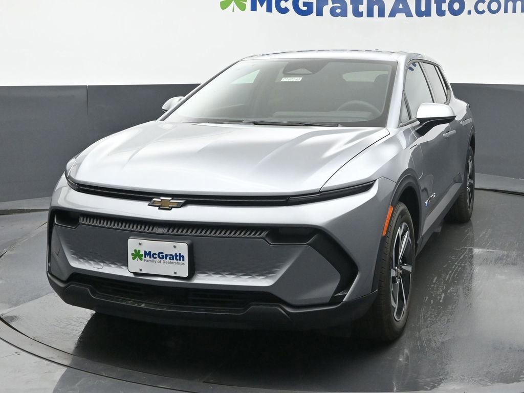 2026 Chevrolet Equinox EV 1LT photo 4