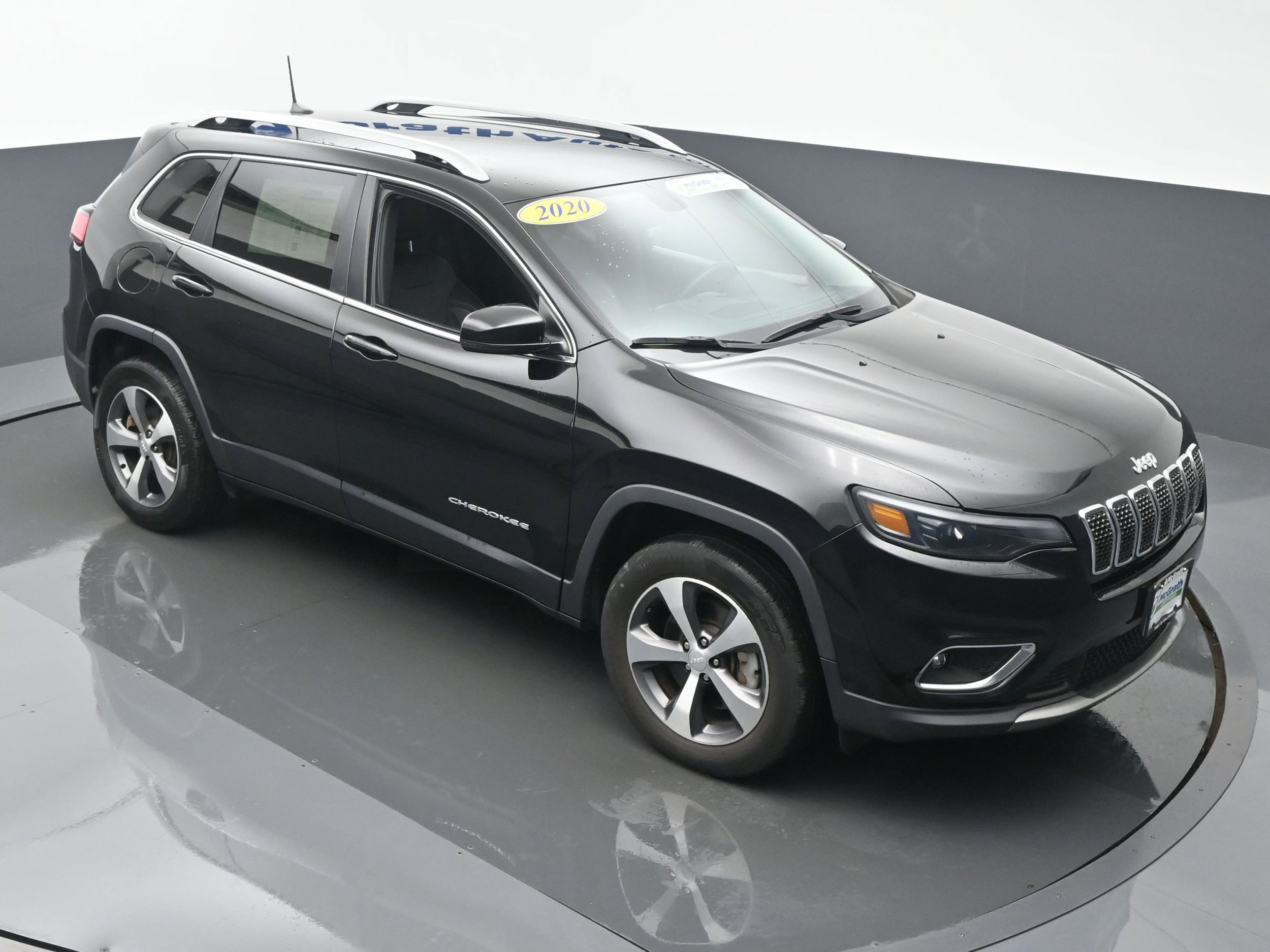 Used 2020 Jeep Cherokee Limited with VIN 1C4PJMDN6LD609275 for sale in Cedar Rapids, IA