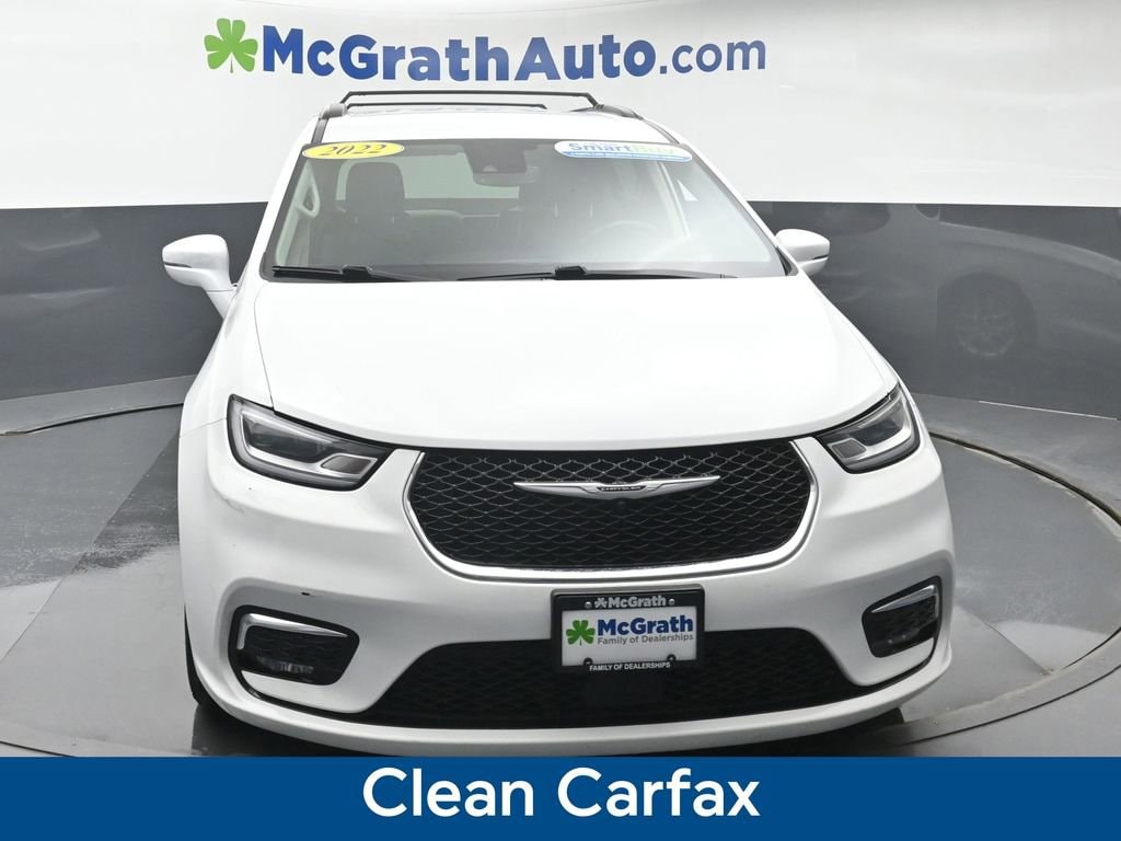 Used 2022 Chrysler Pacifica Touring L Van Passenger Van