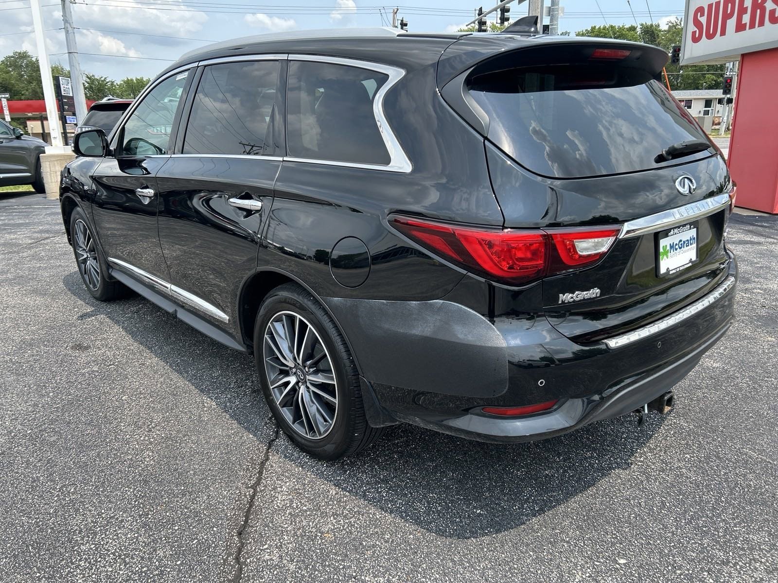 Used 2018 INFINITI QX60 Base with VIN 5N1DL0MM9JC508677 for sale in Cedar Rapids, IA