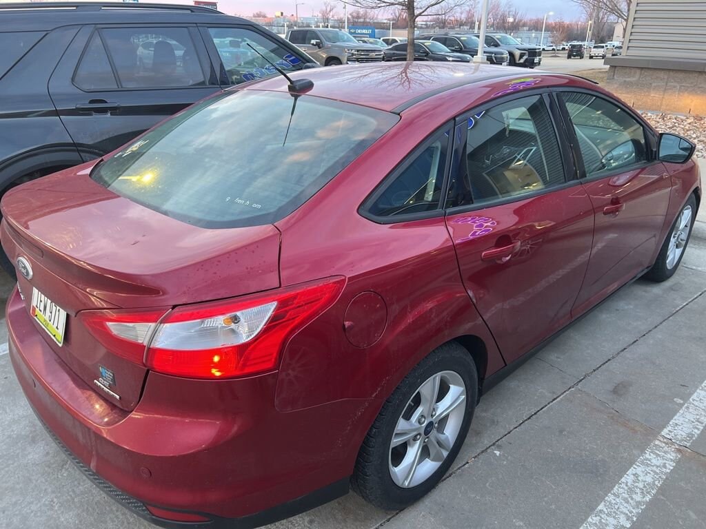 Used 2014 Ford Focus SE Sedan