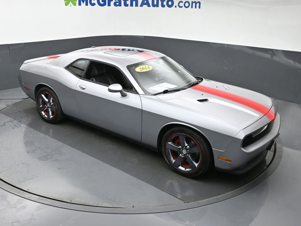 2014 Dodge Challenger Rallye Redline photo 2