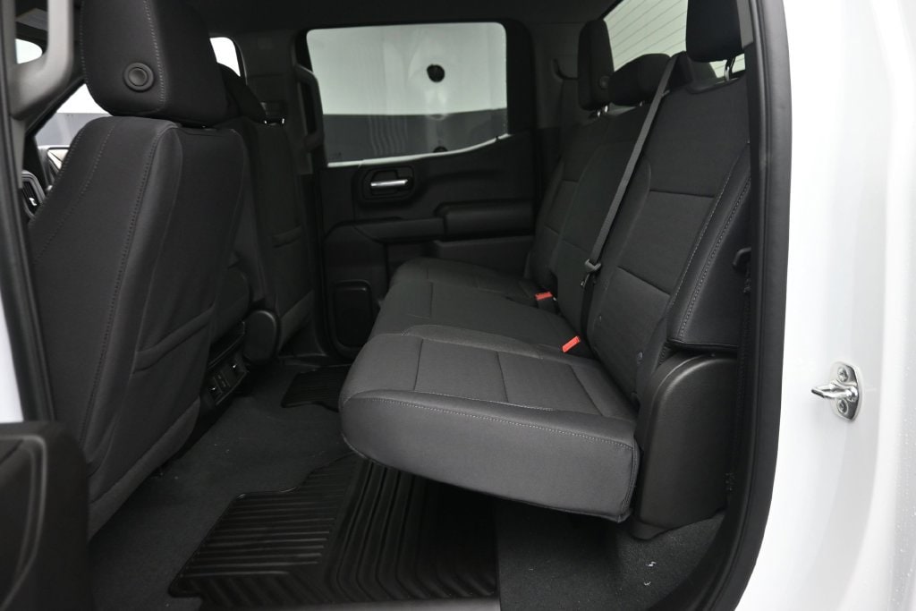 2026 Chevrolet Silverado 1500 Custom - Photo 11