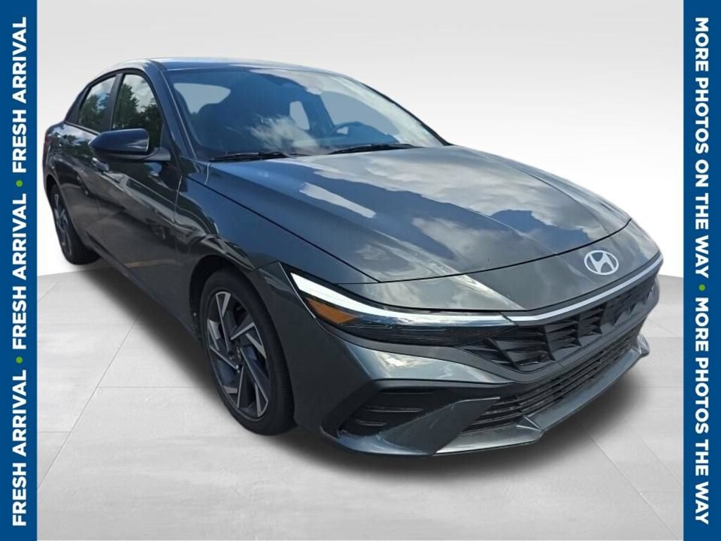 Used 2025 Hyundai Elantra SEL Sport Sedan