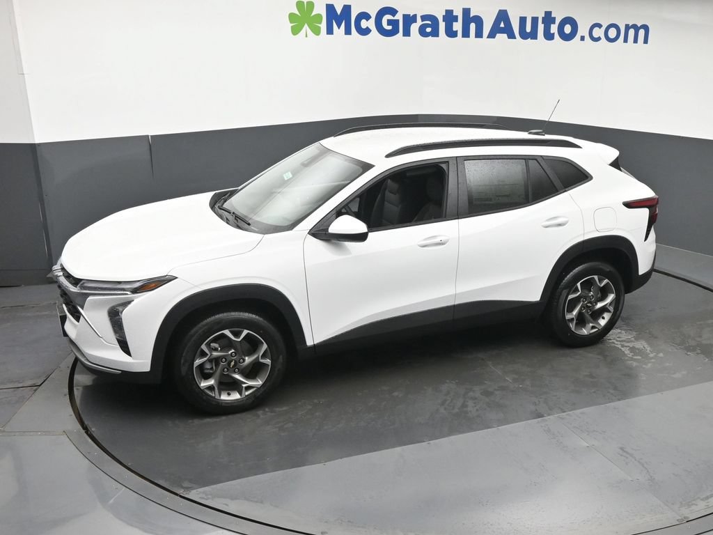 2026 Chevrolet Trax LT - Photo 21