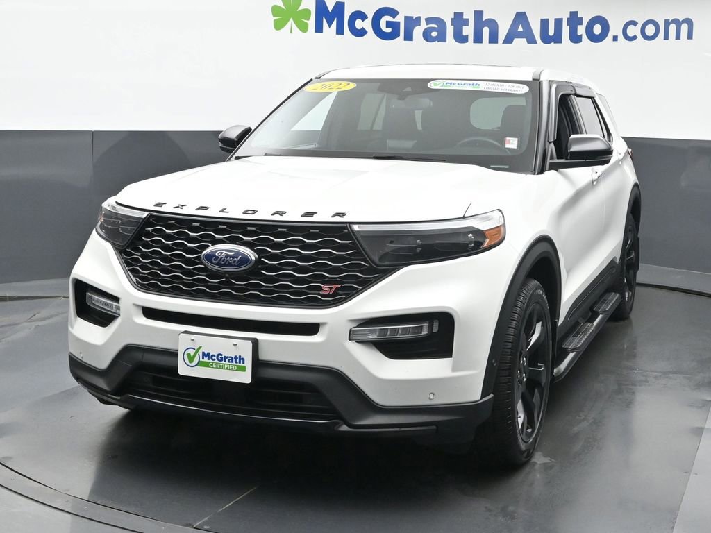 2022 Ford Explorer ST photo 4