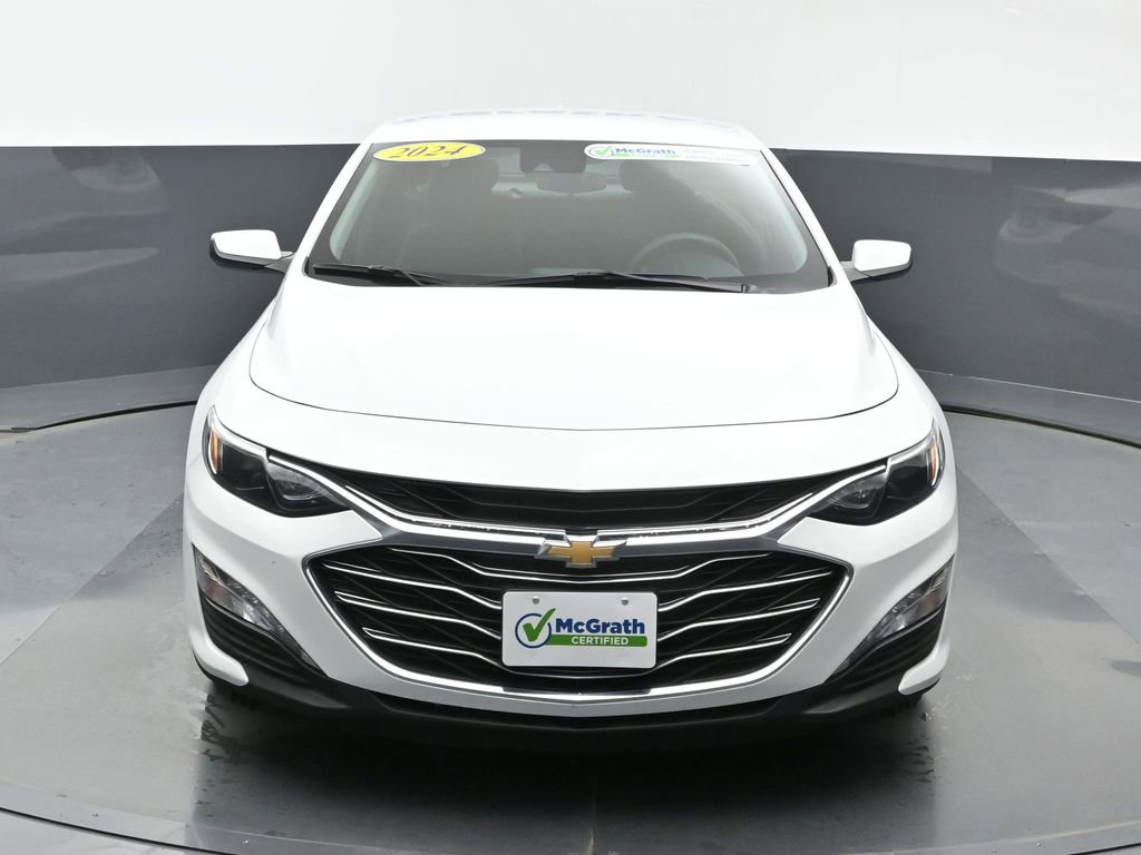 2024 Chevrolet Malibu 1LT photo 3