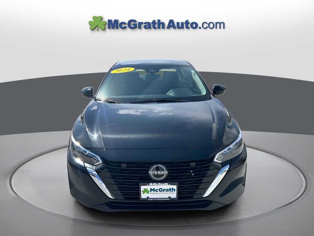 2024 Nissan Sentra SV photo 2