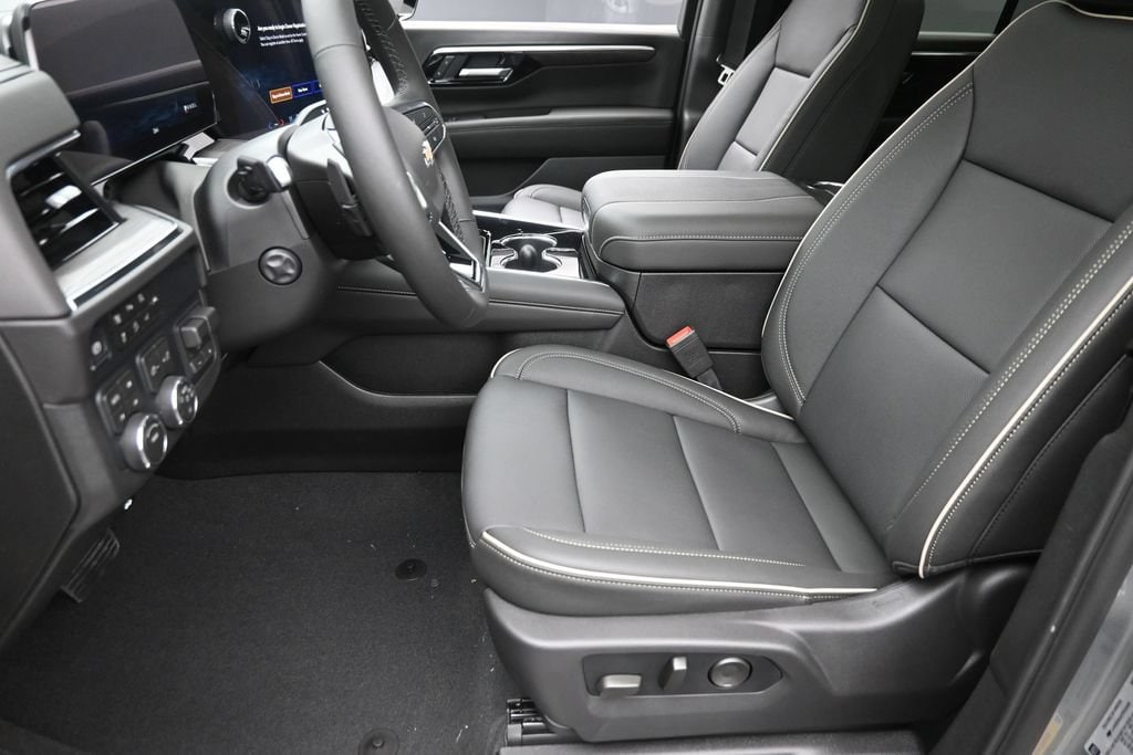 2026 Chevrolet Tahoe Premier - Photo 19