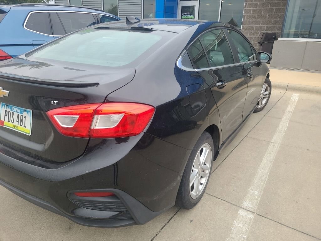 Used 2016 Chevrolet Cruze LT Sedan