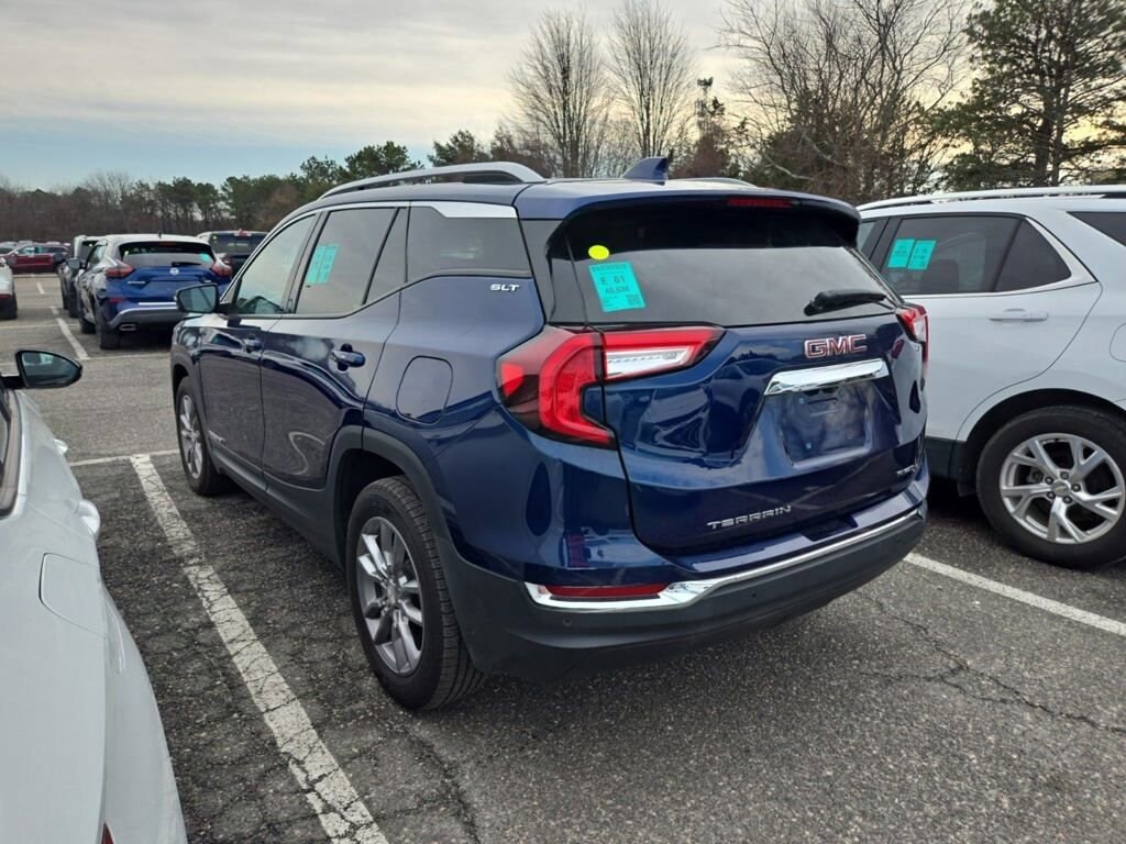 Used 2022 GMC Terrain SLT SUV