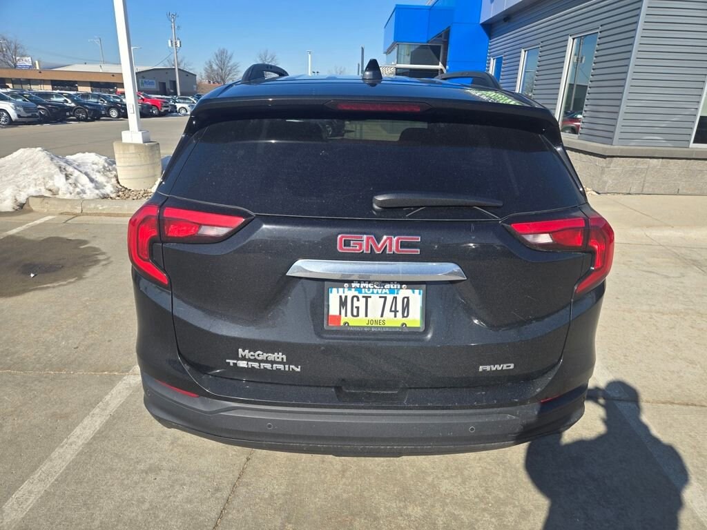 Used 2020 GMC Terrain SLE SUV