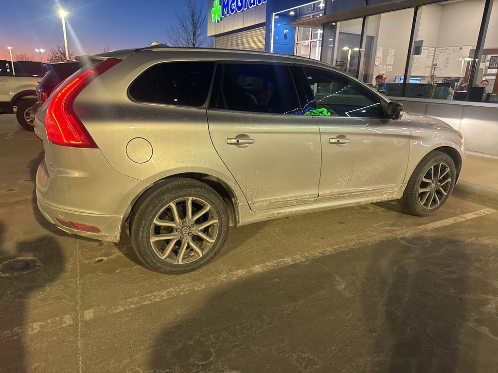 Used 2017 Volvo XC60 Dynamic SUV