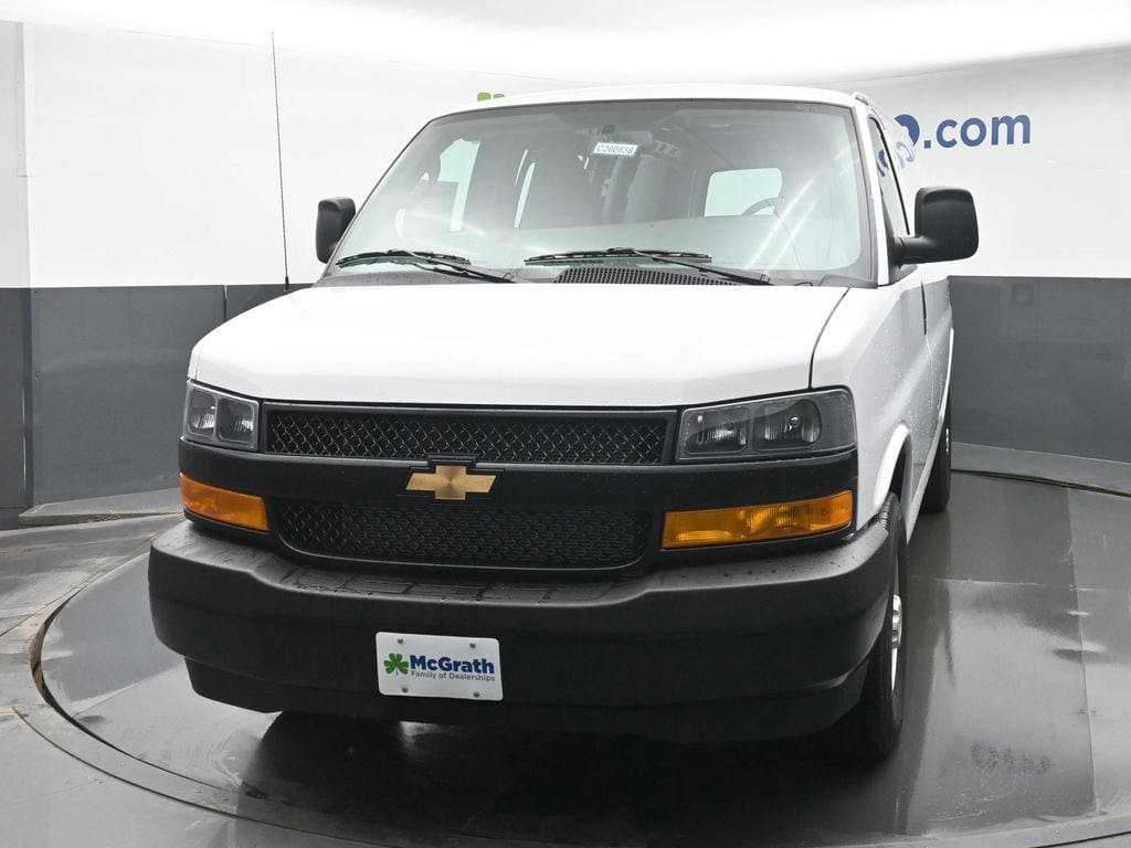 2026 Chevrolet Express Cargo Work Van - Photo 6