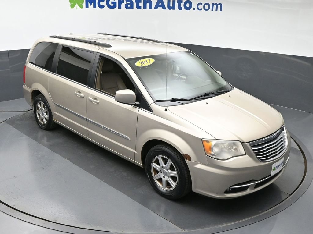 Used 2012 Chrysler Town & Country Touring with VIN 2C4RC1BG1CR339083 for sale in Cedar Rapids, IA