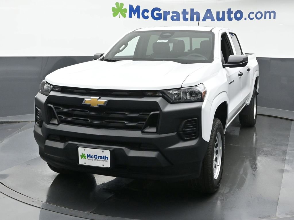 2025 Chevrolet Colorado LT photo 4