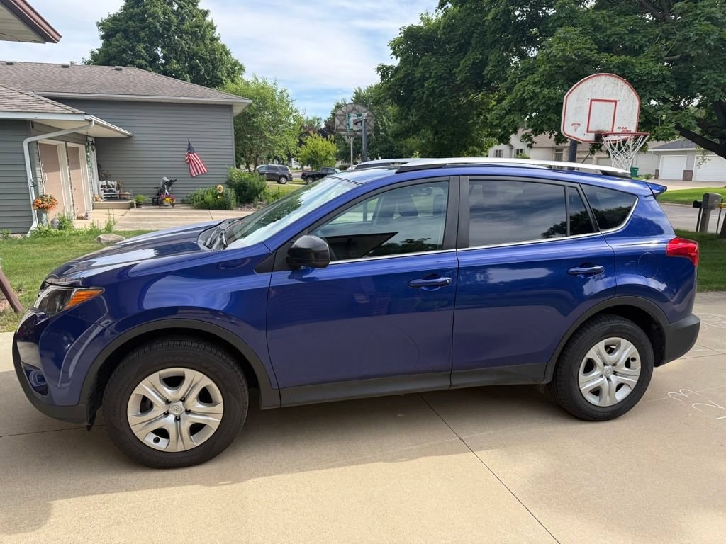 Used 2014 Toyota RAV4 LE SUV
