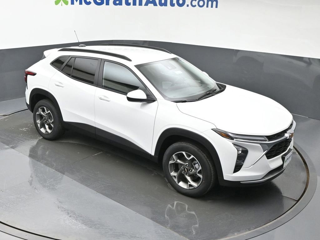 New 2026 Chevrolet Trax LT SUV