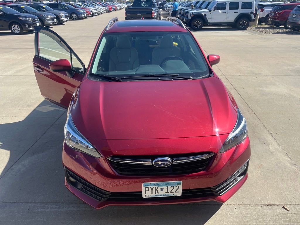 2020 Subaru Impreza Premium photo 2