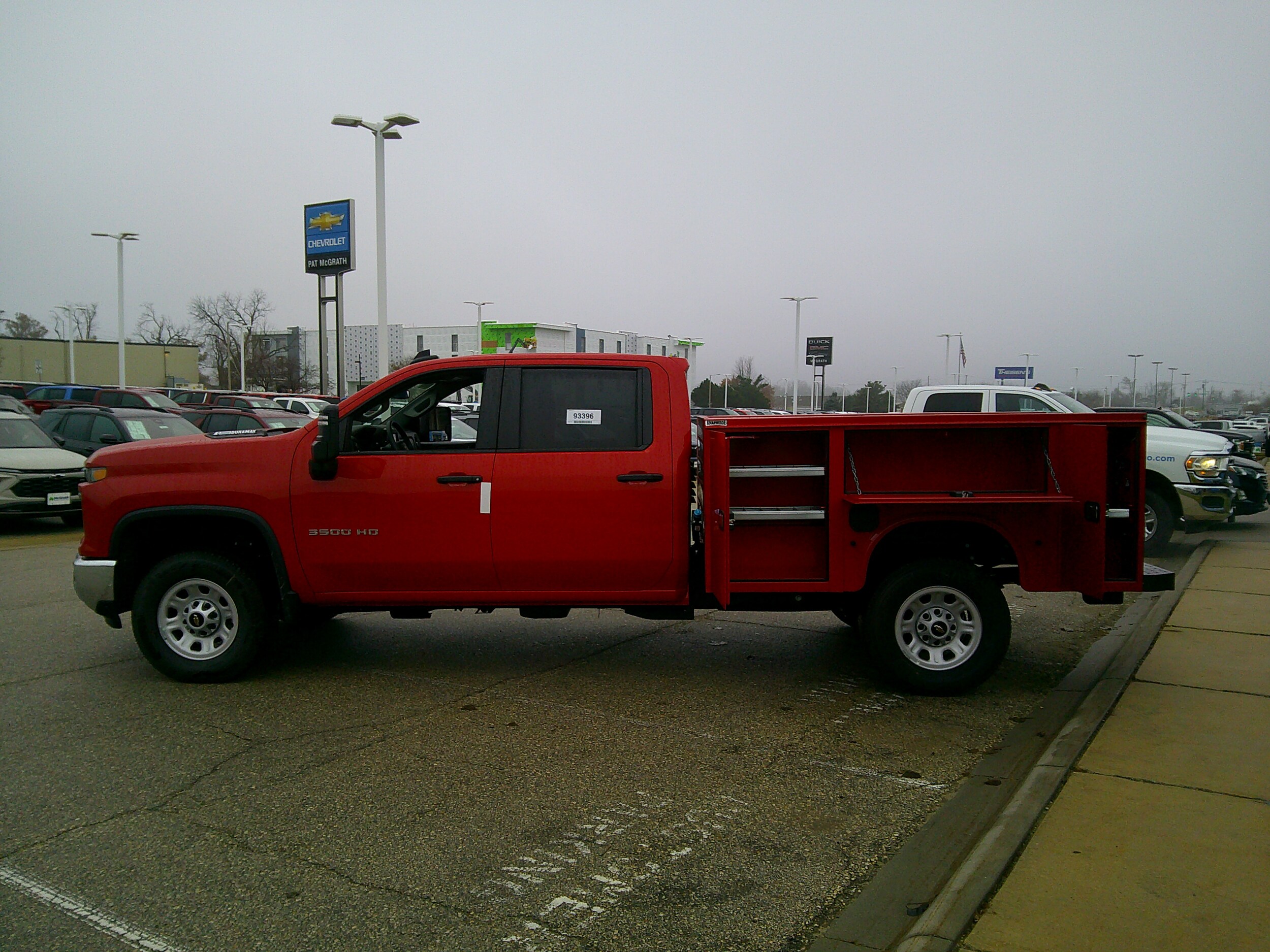 2026 Chevrolet Silverado 3500HD Work Truck photo 3
