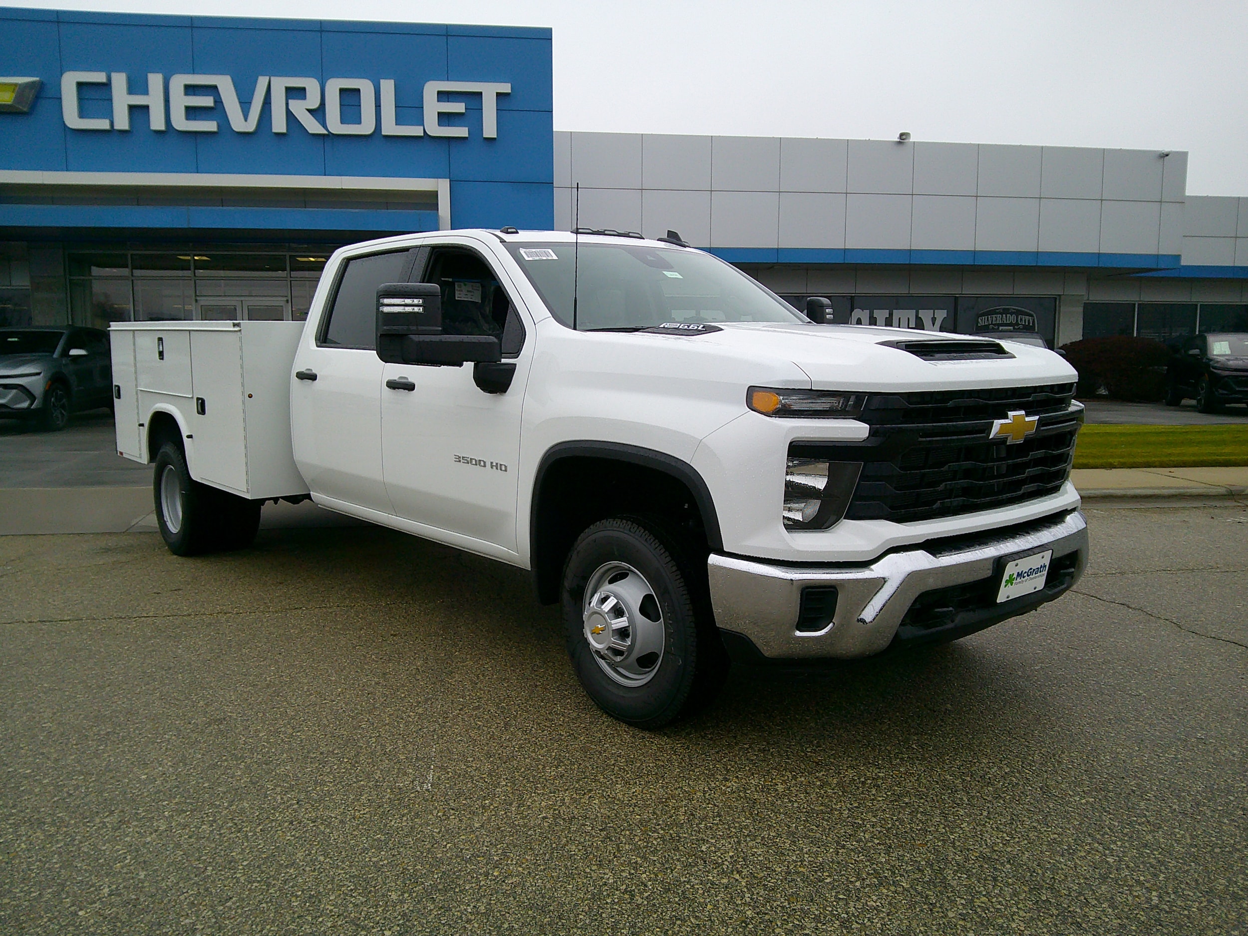 2026 Chevrolet Silverado 3500HD Work Truck's photo
