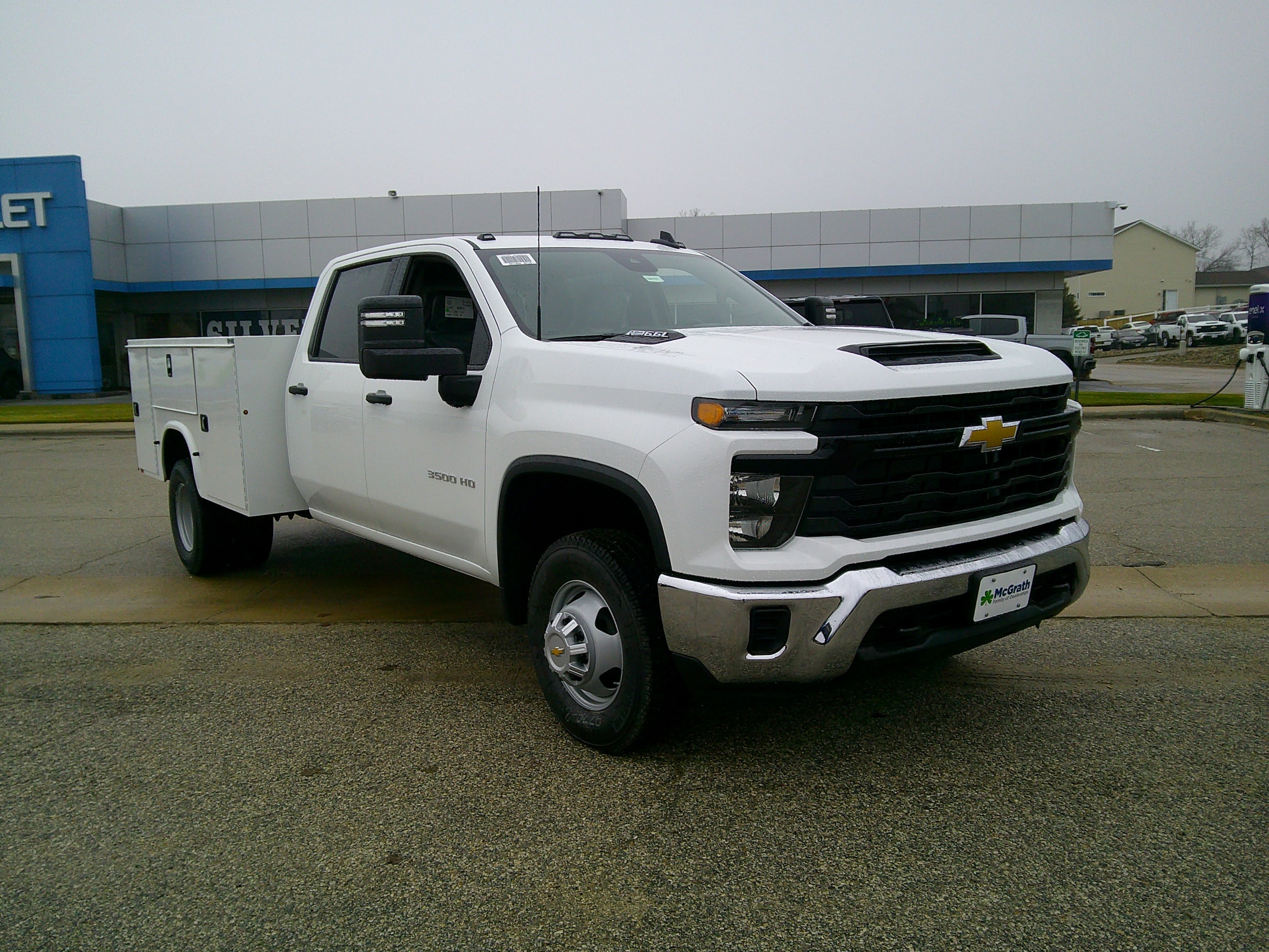 2026 Chevrolet Silverado 3500HD Work Truck's photo