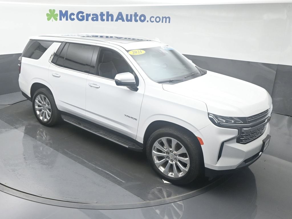 Used 2021 Chevrolet Tahoe Premier with VIN 1GNSKSKD4MR115952 for sale in Cedar Rapids, IA