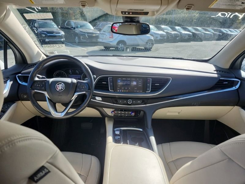2023 Buick Enclave Essence photo 4