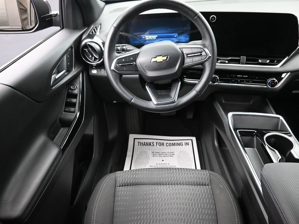 2025 Chevrolet Equinox LT - Photo 14