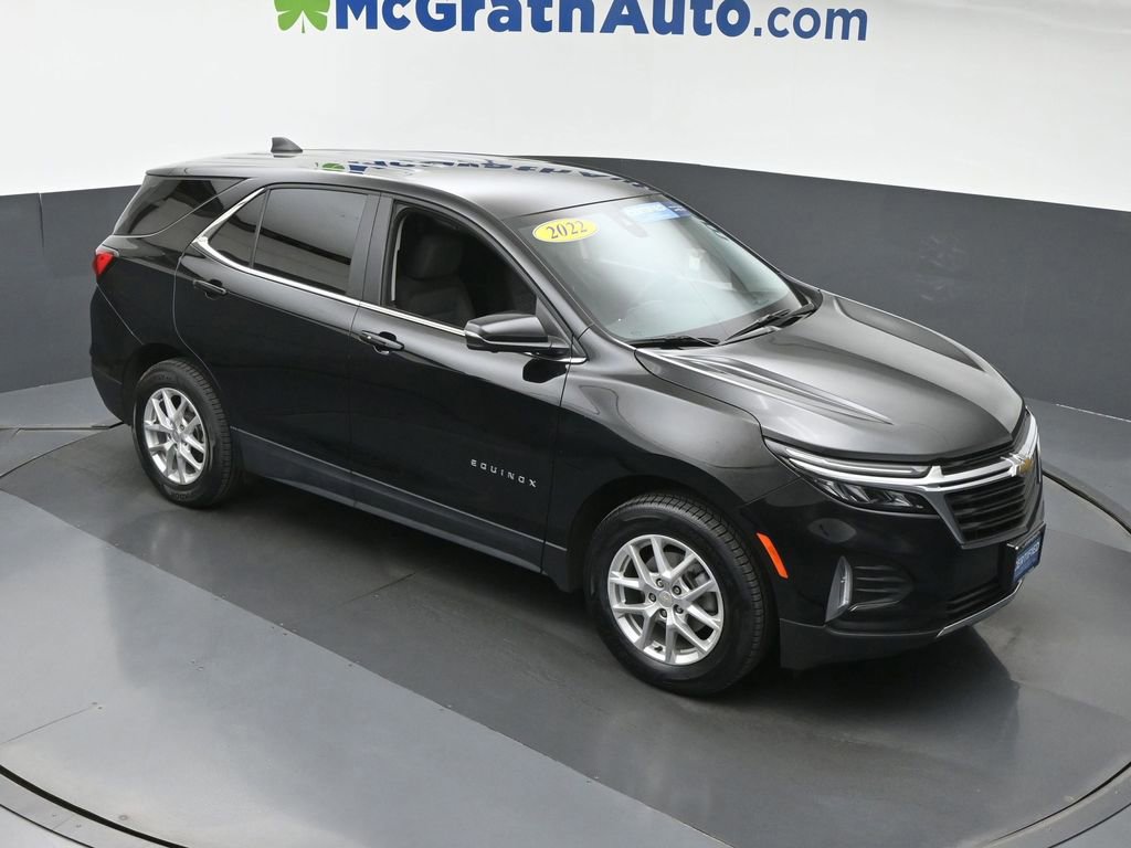2022 Chevrolet Equinox LT photo 2
