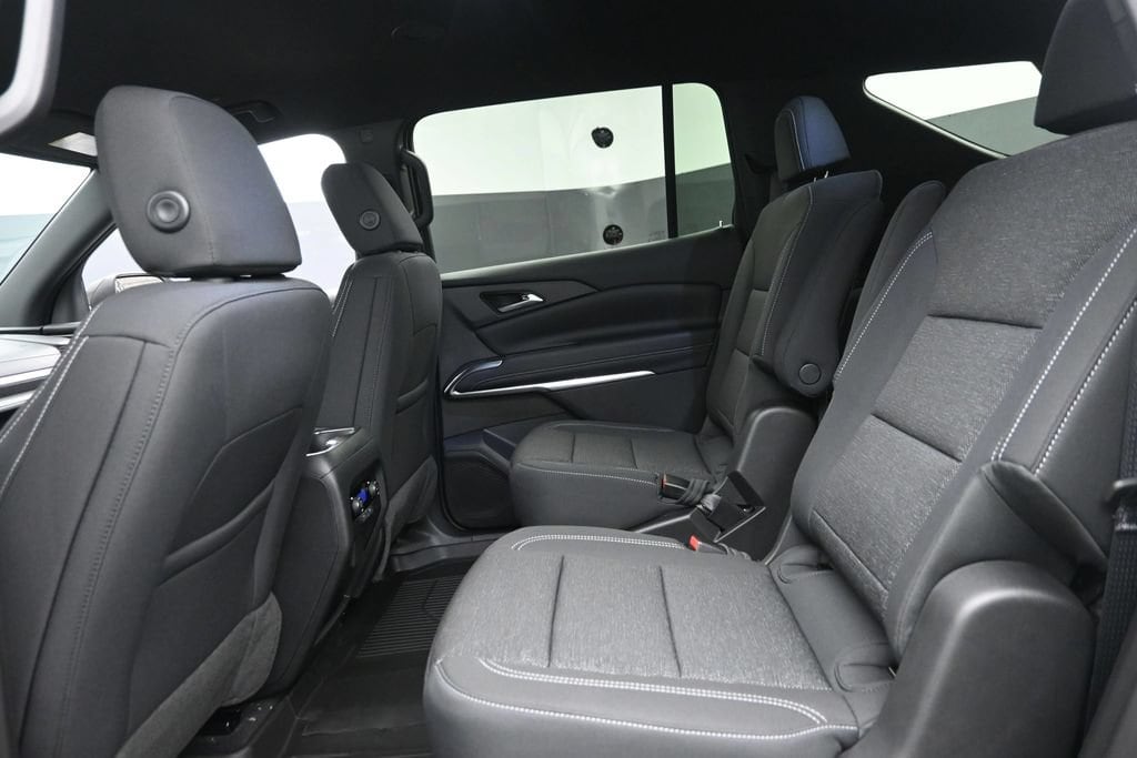 2026 Chevrolet Traverse LT - Photo 14