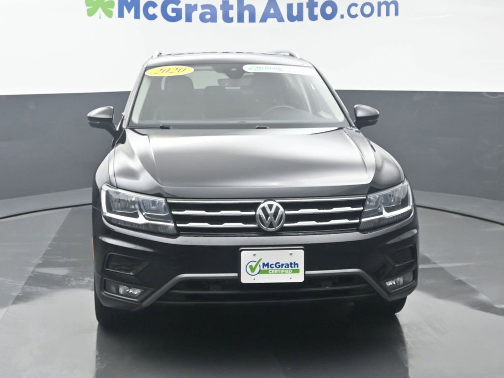2020 Volkswagen Tiguan SE photo 2
