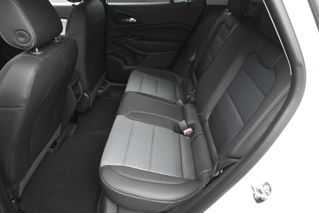 2026 Chevrolet Trax LT - Photo 12
