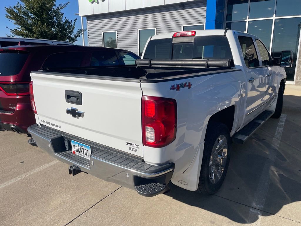 2016 Chevrolet Silverado 1500 LTZ photo 4