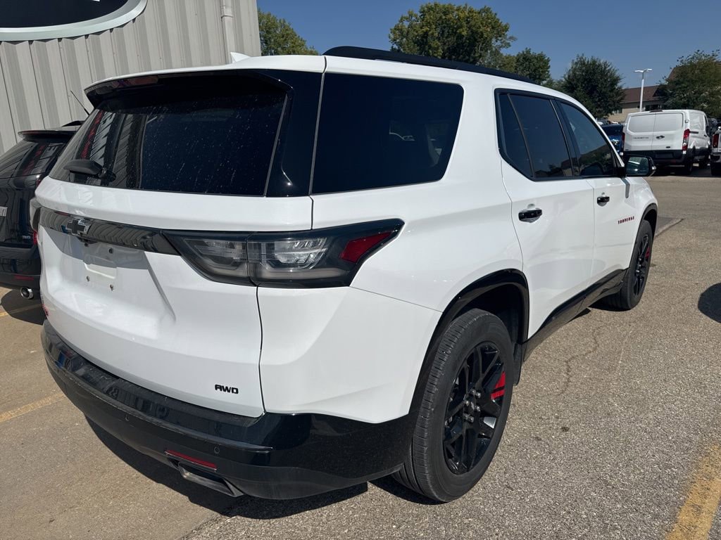 2020 Chevrolet Traverse Premier photo 3