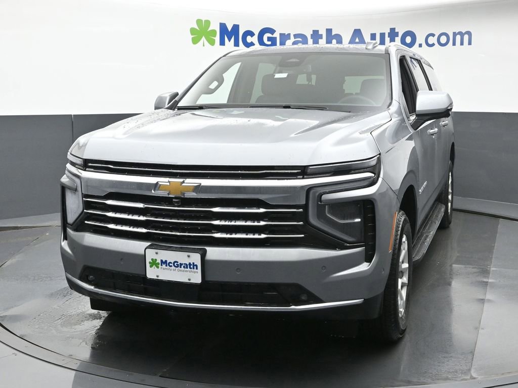 2026 Chevrolet Suburban LT photo 3