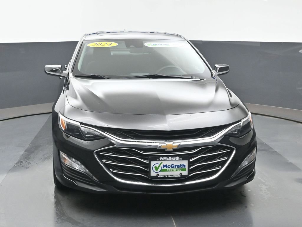 2024 Chevrolet Malibu 1LT photo 3