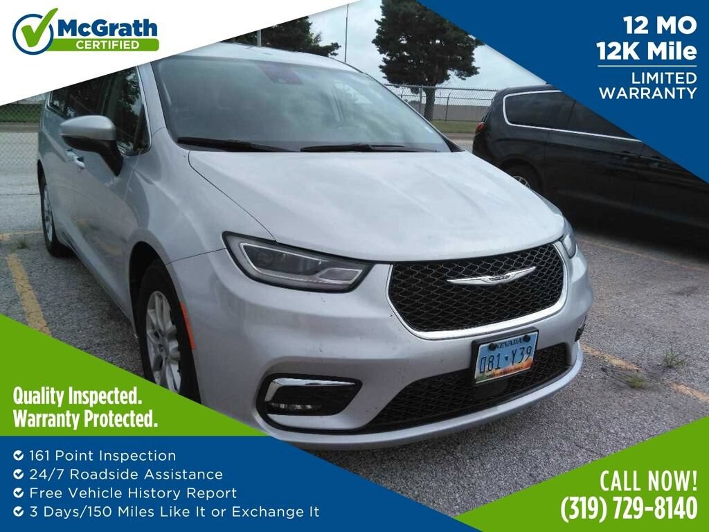 Used 2023 Chrysler Pacifica Touring L Van Passenger Van